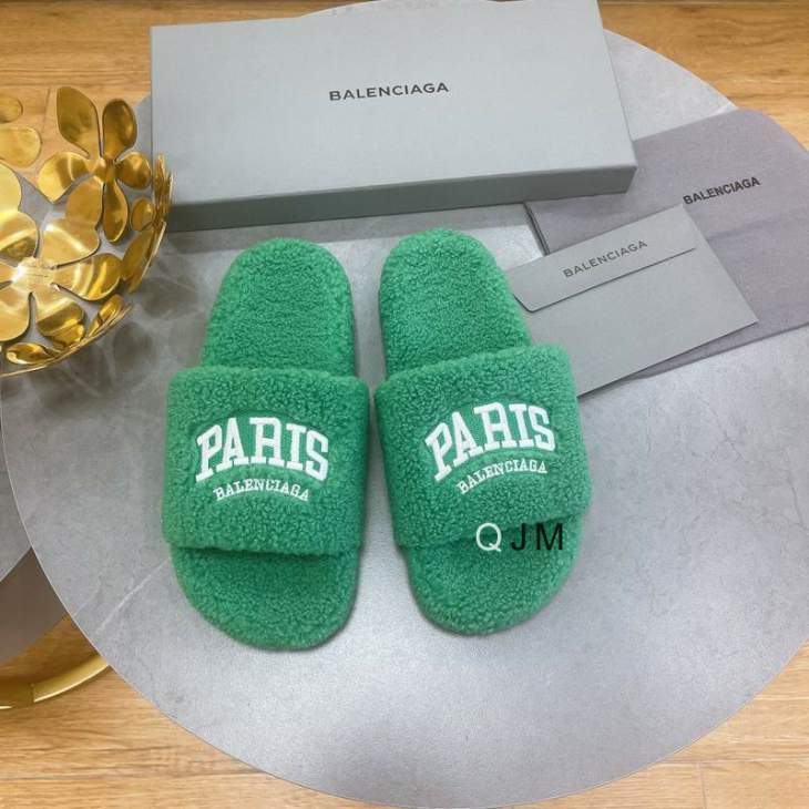 Picture of Balenciaga Slippers _SKUBalenciagasz35-46QB01033385